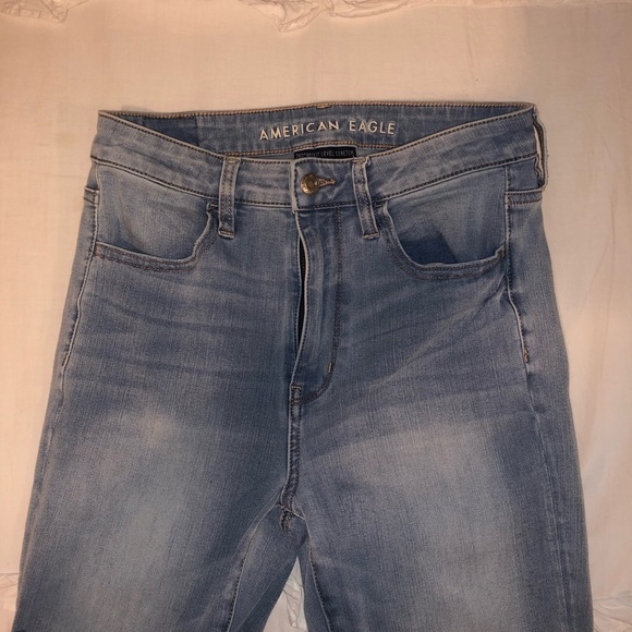 American Eagle Outfitters Denim - AMERICAN EAGLE light wash blue jeans 👖 ✨